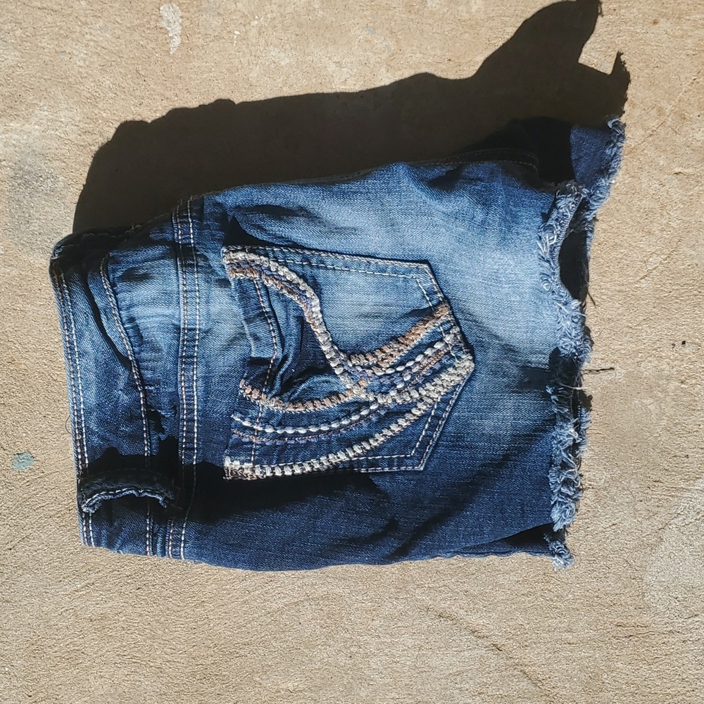 Ariya Jeans Womens Low Rise Jean Cut Off Shorts - Picture 3 of 5